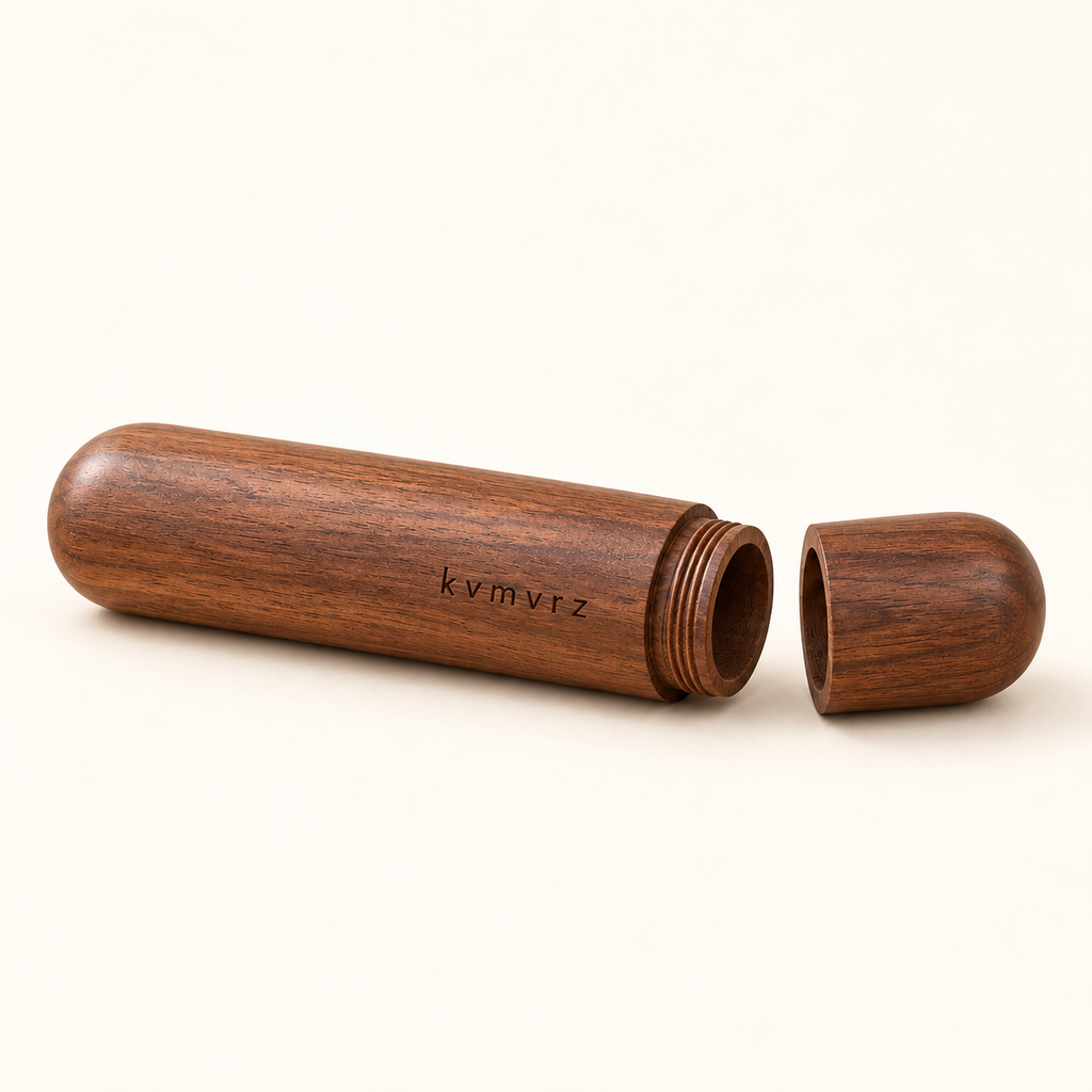 kvmvrz Wooden Hand-Sewing Needle Case — studio view